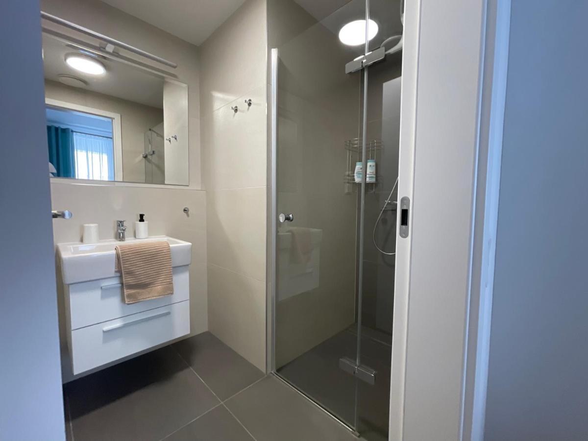 ברטיסלאבה Sag Sky Park Residence Free Parking And Wi-Fi מראה חיצוני תמונה