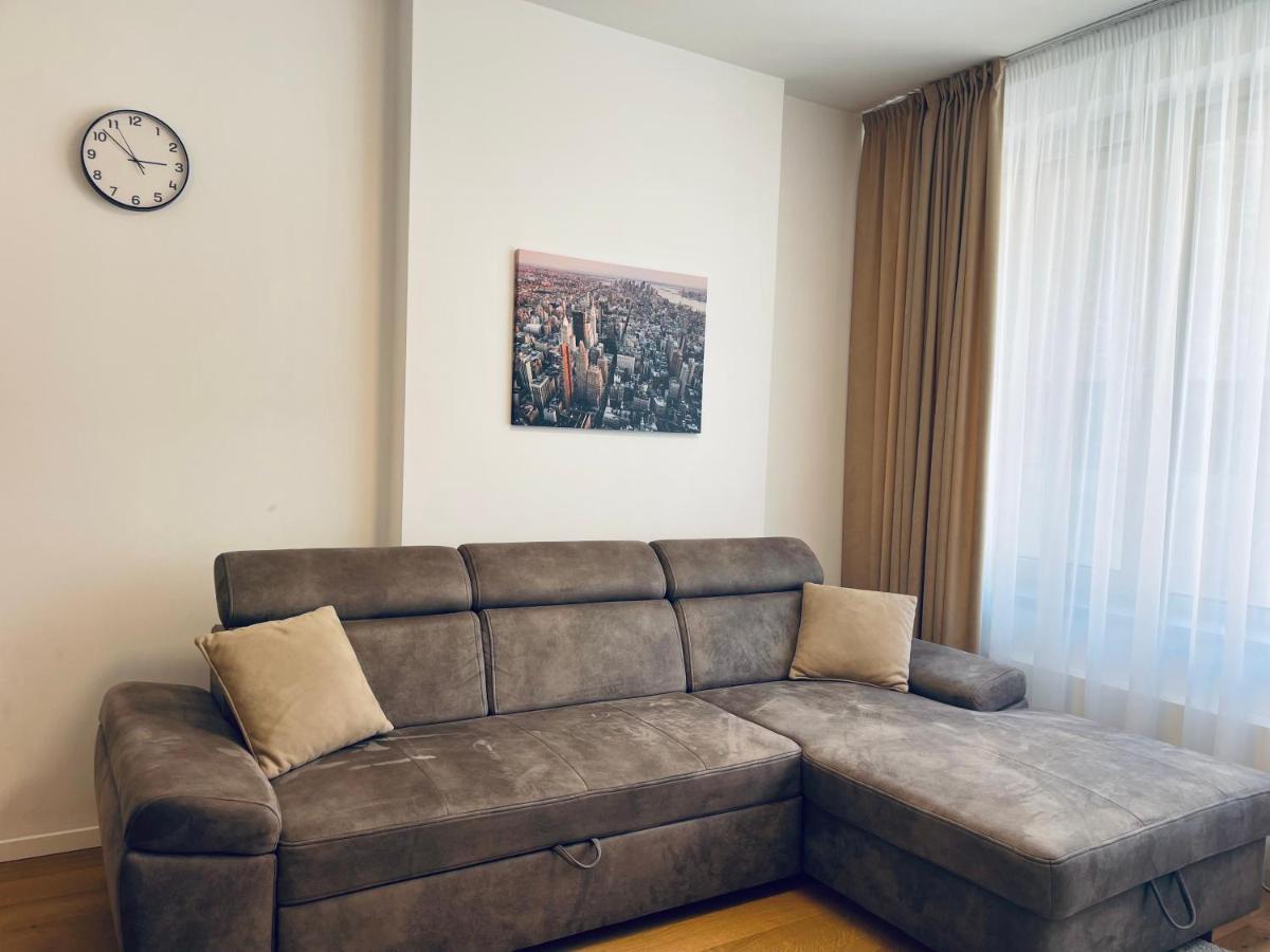 ברטיסלאבה Sag Sky Park Residence Free Parking And Wi-Fi מראה חיצוני תמונה